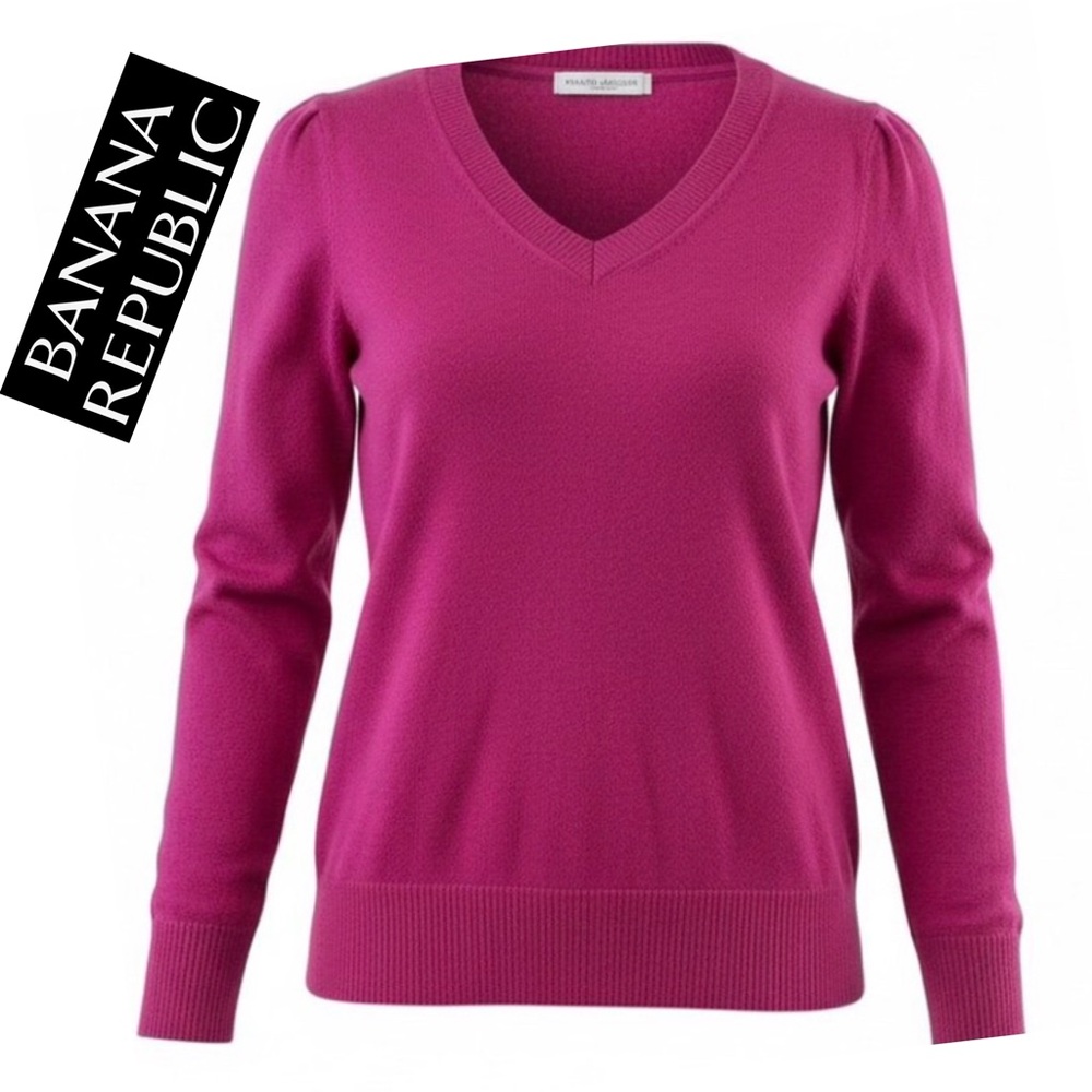 Banana Republic Fuchsia V-Neck Sweater